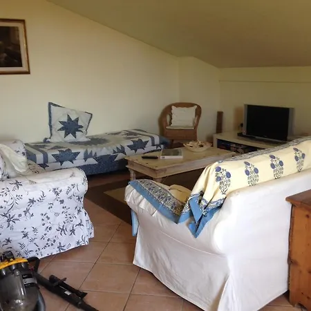 La Lavande Bed & Breakfast *